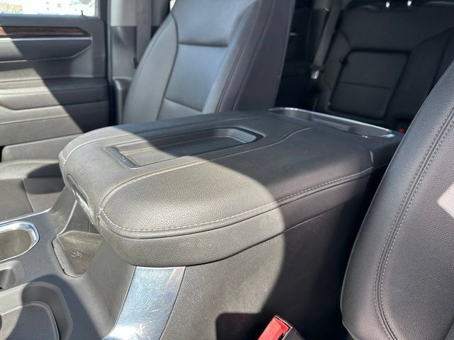 Used 2022 GMC Sierra 1500 Elevation w/ Elevation Premium Package AWD/4WD image 26