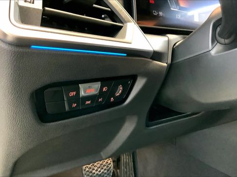Used 2024 BMW i4 eDrive40 w/ Premium Package RWD image 18