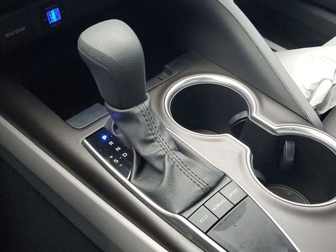 Used 2023 Toyota Camry LE image 36