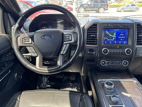 Used 2021 Ford Expedition Limited AWD/4WD image 31