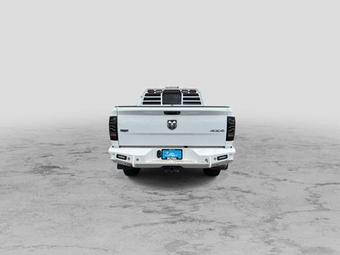 Used 2018 RAM 2500 Laramie w/ Convenience Group AWD/4WD image 7