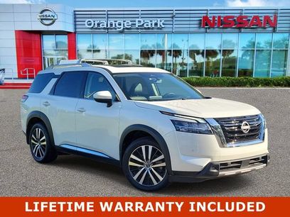 Used 2024 Nissan Pathfinder Platinum w/ Cargo Package