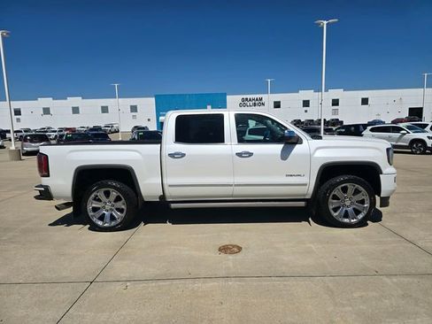 Used 2018 GMC Sierra 1500 Denali w/ Denali Ultimate Package AWD/4WD image 15