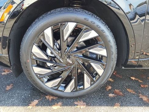 New 2026 Lincoln Nautilus Reserve image 11