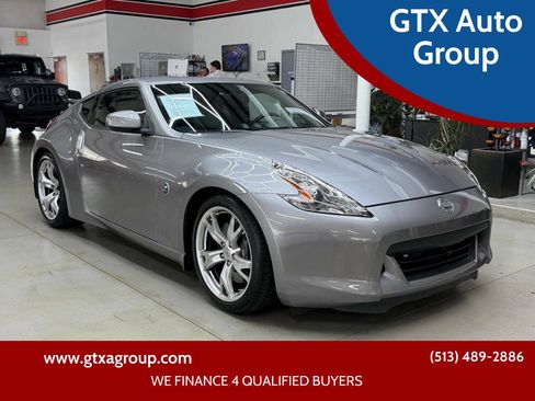 Used 2009 Nissan 370Z Touring w/ Sport Pkg RWD image 1