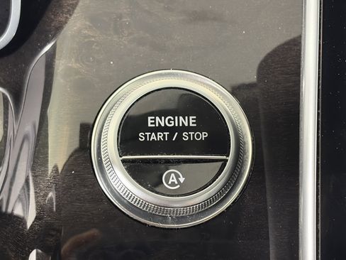 Certified 2022 Mercedes-Benz S 580 4MATIC Sedan image 26
