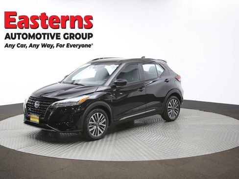 Used 2024 Nissan Kicks SR image 55