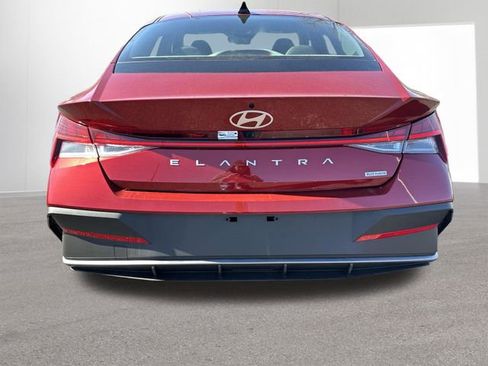 New 2026 Hyundai Elantra Blue image 15