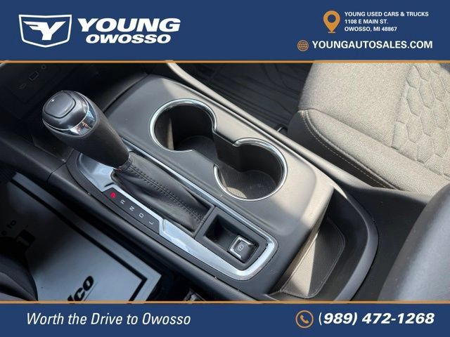 Used 2020 Chevrolet Equinox LT w/ Driver Convenience Package FWD image 29