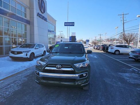 Used 2022 Toyota 4Runner Limited image 1