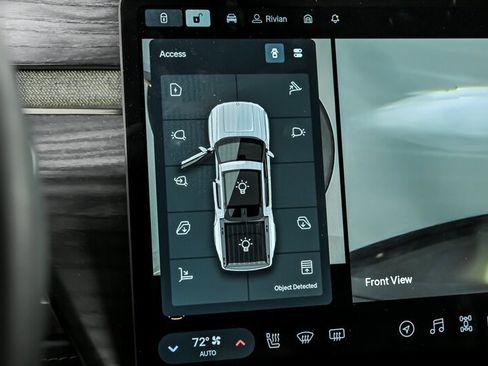 Used 2022 Rivian R1T Launch Edition image 31