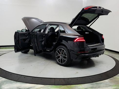 Used 2019 Audi Q8 Prestige w/ Year 1 Package AWD/4WD image 12