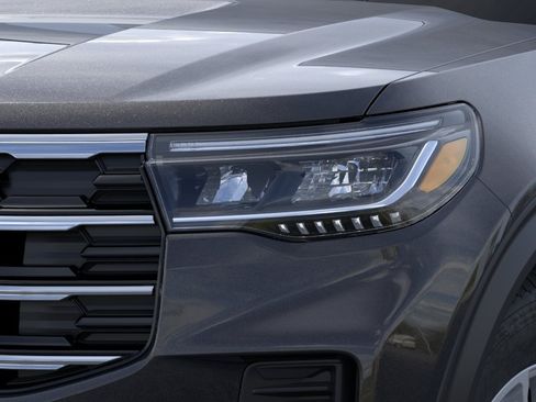 New 2026 Ford Explorer Active RWD image 47