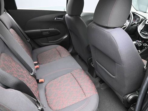 Used 2019 Chevrolet Sonic LT w/ Convenience Package FWD image 12