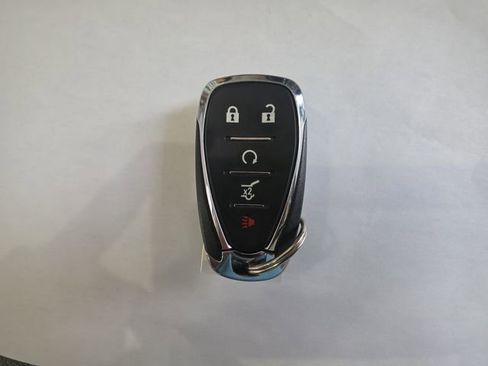 Used 2020 Chevrolet Traverse LT FWD image 32