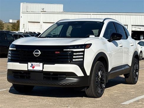 New 2026 Nissan Kicks SR w/ SR Premium Package image 4