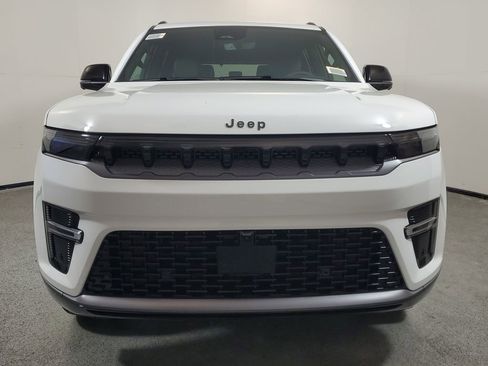 New 2026 Jeep Grand Wagoneer Limited w/ Convenience Group I image 2