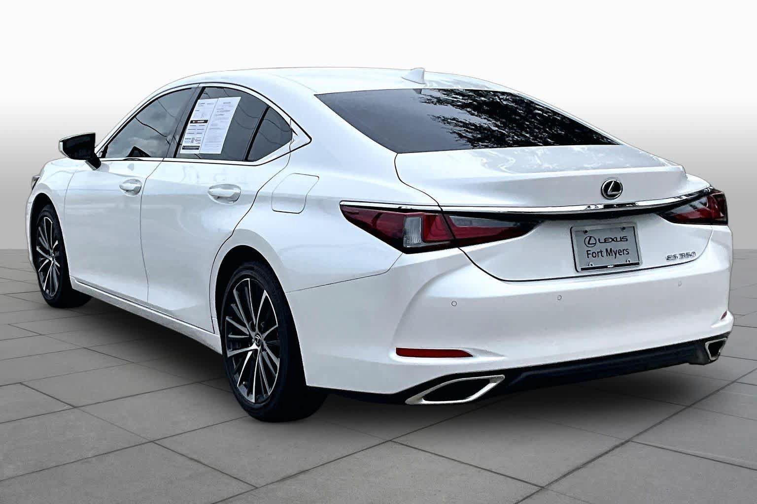 Used 2025 Lexus ES 350 w/ Premium Package FWD image 12