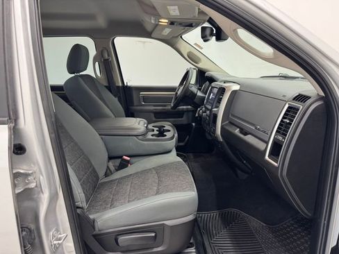 Used 2019 RAM 1500 Big Horn image 15