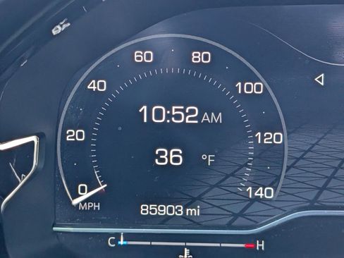 Used 2022 GMC Yukon Denali image 12