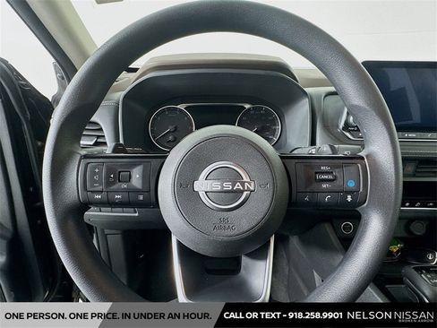 Certified 2023 Nissan Rogue SV image 11