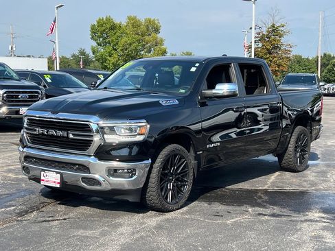 Used 2023 RAM 1500 Laramie AWD/4WD image 2