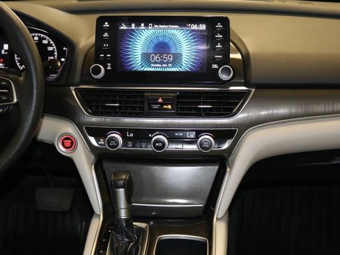 Used 2022 Honda Accord LX image 23