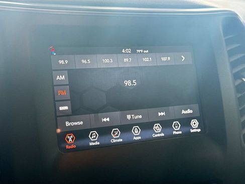Used 2020 Jeep Cherokee Latitude Plus w/ Cold Weather Group AWD/4WD image 15