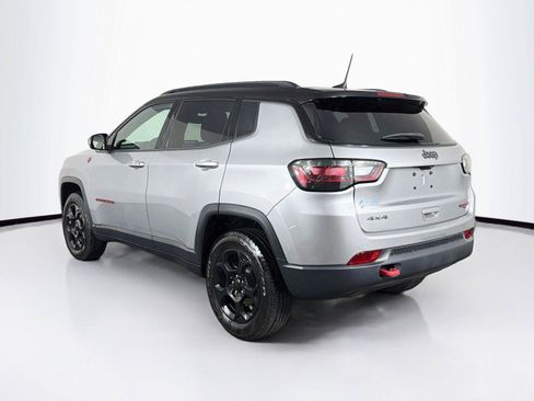 Used 2023 Jeep Compass Trailhawk w/ Trailhawk Elite Group AWD/4WD image 9