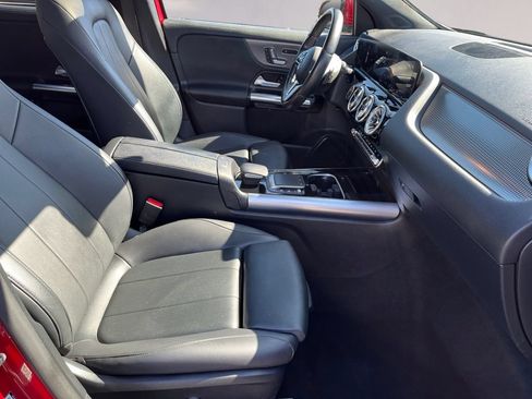 Certified 2022 Mercedes-Benz GLA 250 4MATIC image 15