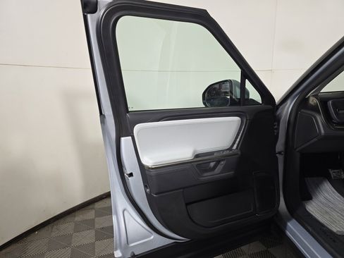 Used 2025 Rivian R1T Adventure AWD/4WD image 16