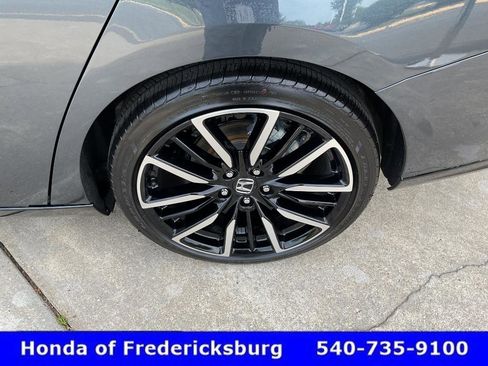 Used 2026 Honda Accord Touring image 12
