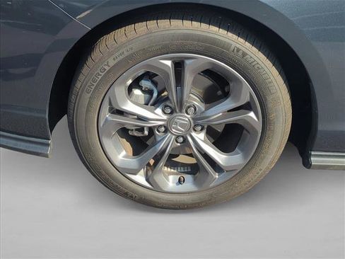 Used 2023 Honda Accord EX image 28
