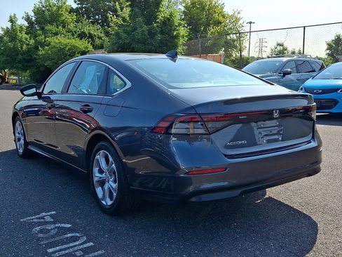 Certified 2023 Honda Accord LX image 4