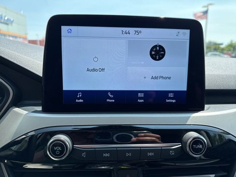 Used 2022 Ford Escape SEL image 17