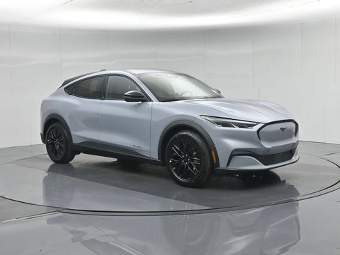 New 2026 Ford Mustang Mach-E Select RWD image 23