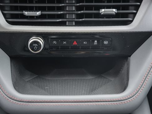 New 2026 Ford Explorer Active image 22