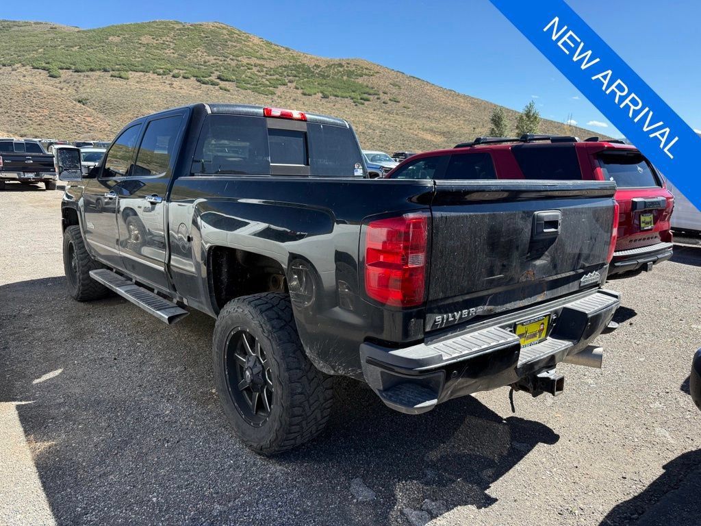 Used 2017 Chevrolet Silverado 2500 High Country w/ Duramax Plus Package AWD/4WD image 5