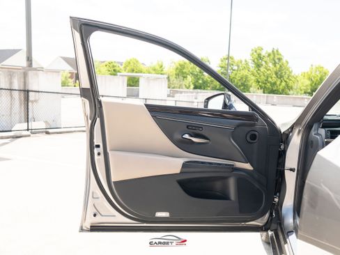 Used 2019 Lexus ES 350 w/ Premium Package FWD image 44