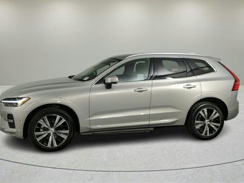 Used 2023 Volvo XC60 B5 Plus w/ Protection Package Premier FWD image 6