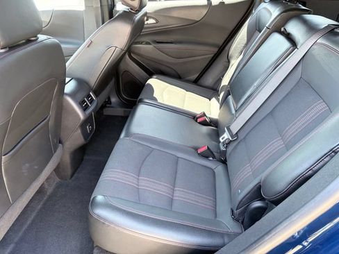 Used 2022 Chevrolet Equinox RS FWD image 7