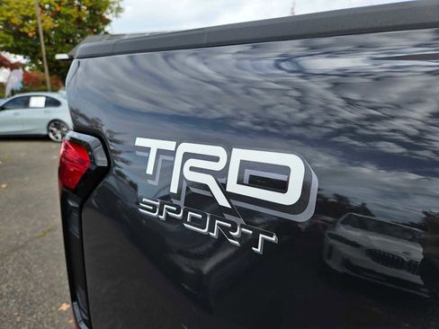 Used 2024 Toyota Tacoma TRD Sport image 16