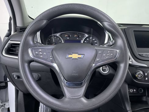 Used 2020 Chevrolet Equinox LT AWD/4WD image 14