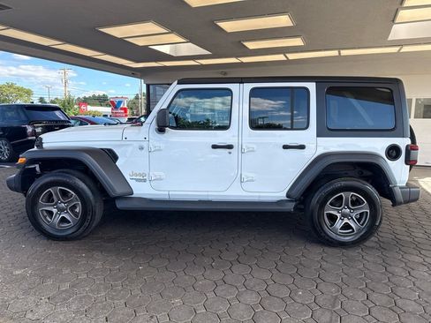 Used 2020 Jeep Wrangler Unlimited Sport S AWD/4WD image 9