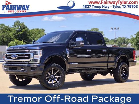 Used 2022 Ford F350 Platinum w/ Tremor Off-Road Package AWD/4WD image 1