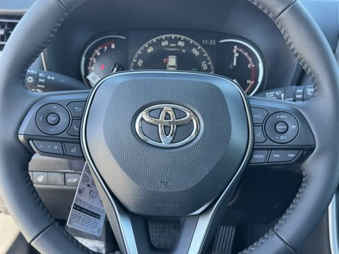 New 2025 Toyota RAV4 XLE image 21