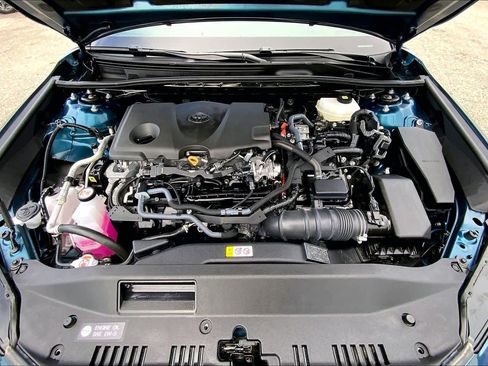 Used 2025 Toyota Camry SE FWD image 60