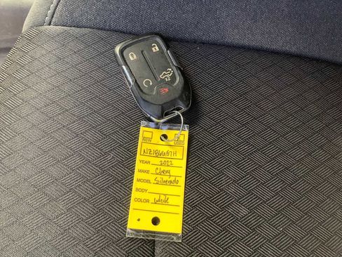 Used 2022 Chevrolet Silverado 1500 LT w/ Z71 Off-Road Package image 20