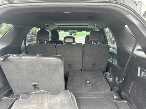 Used 2020 Ford Explorer Limited w/ Class III Trailer Tow Package AWD/4WD image 13