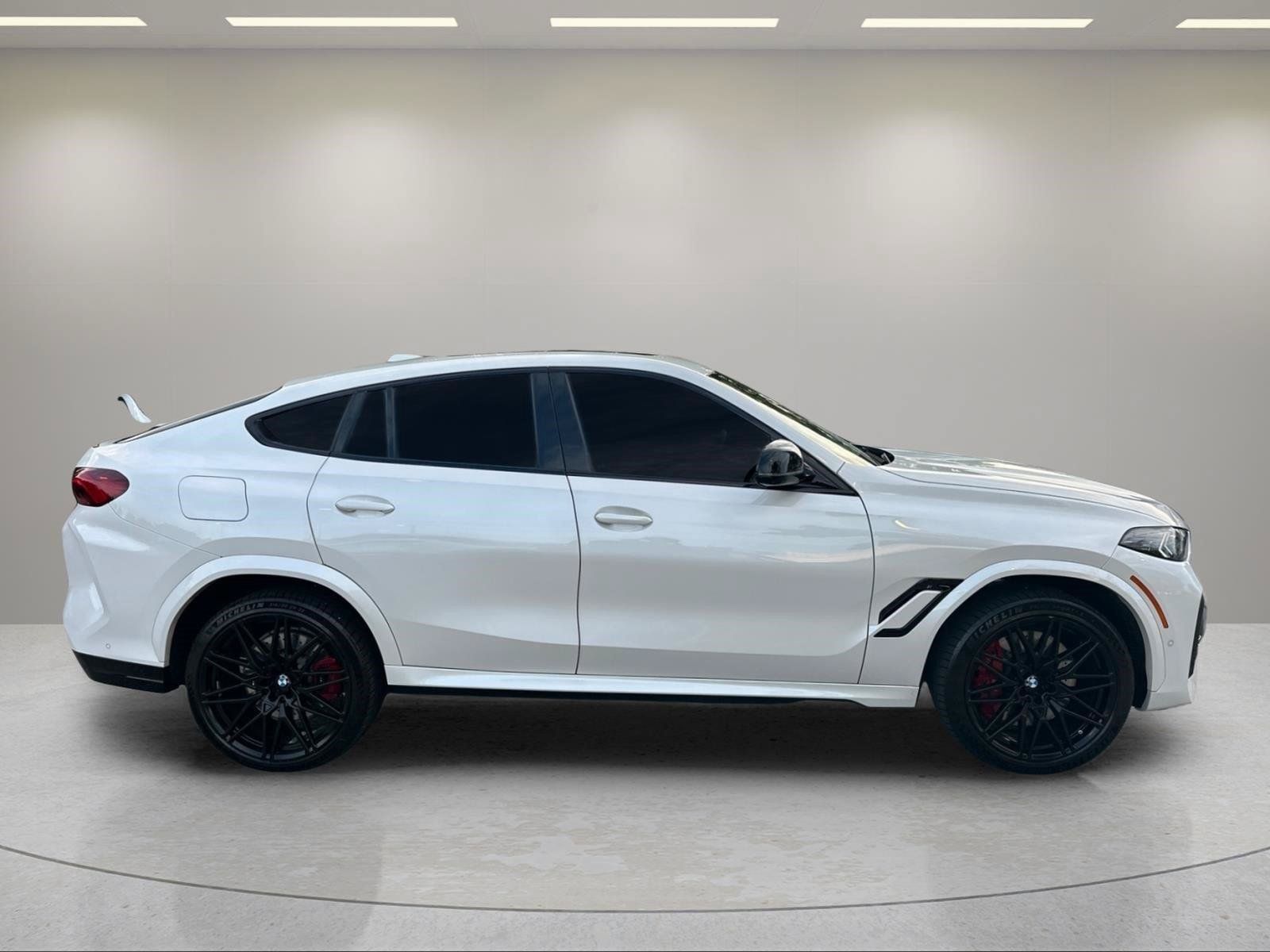 Used 2024 BMW X6 M Competition w/ Executive Package AWD/4WD image 8